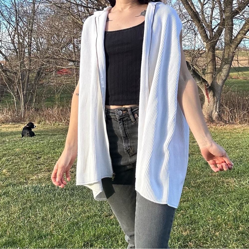 Zip Up Sweater Vest